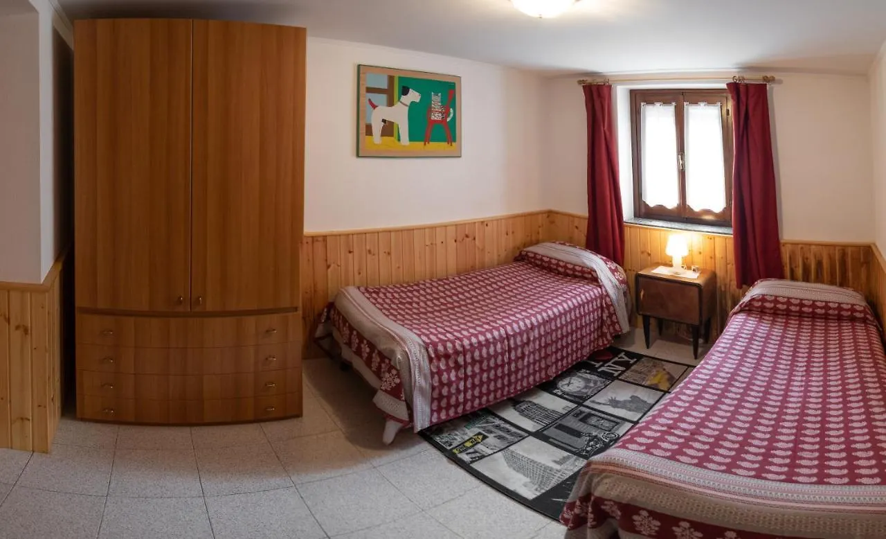 Holiday home Casa Emma Villa Pianello Del Lario